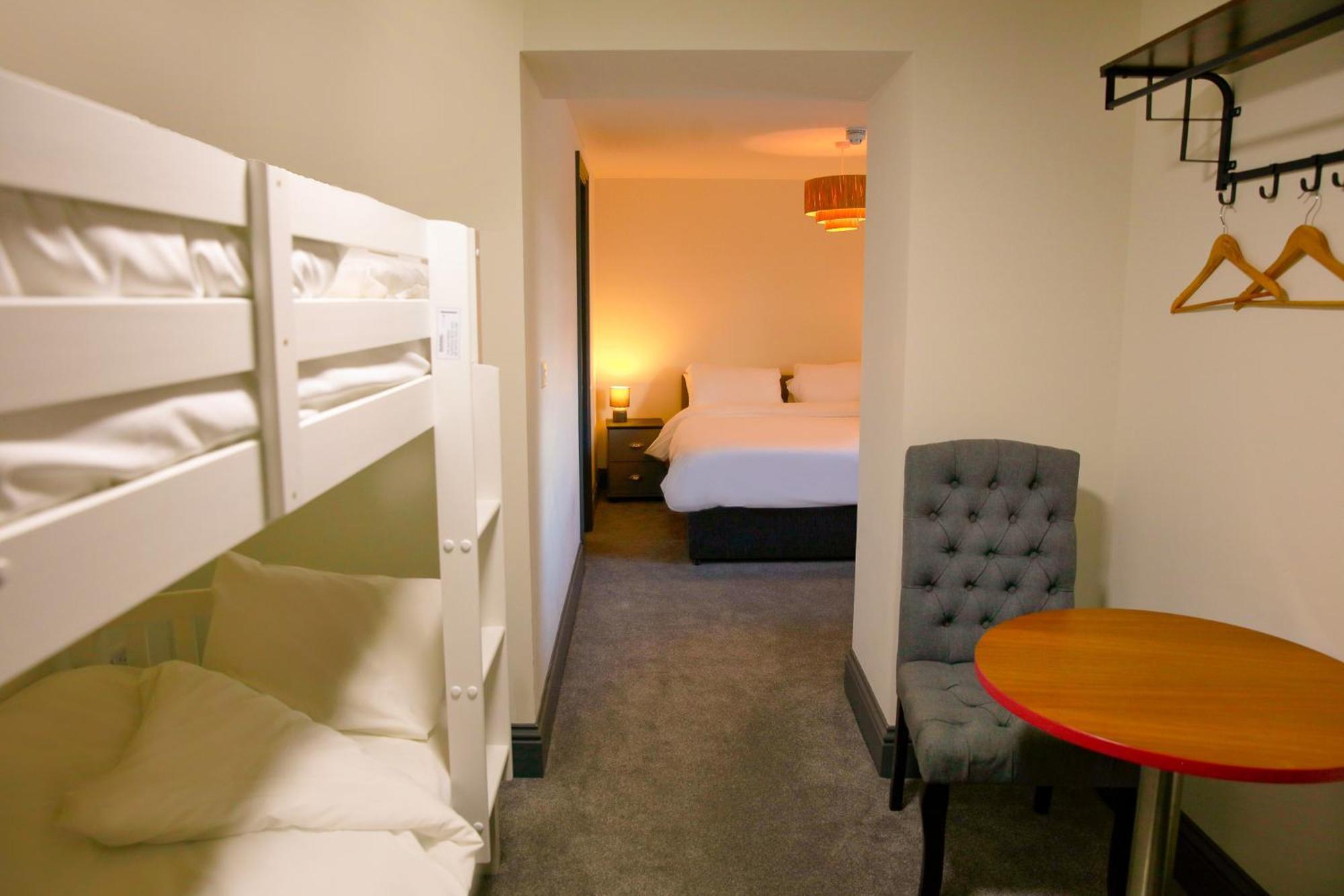 The George Wright Boutique Hotel, Bar & Restaurant Rotherham Dış mekan fotoğraf