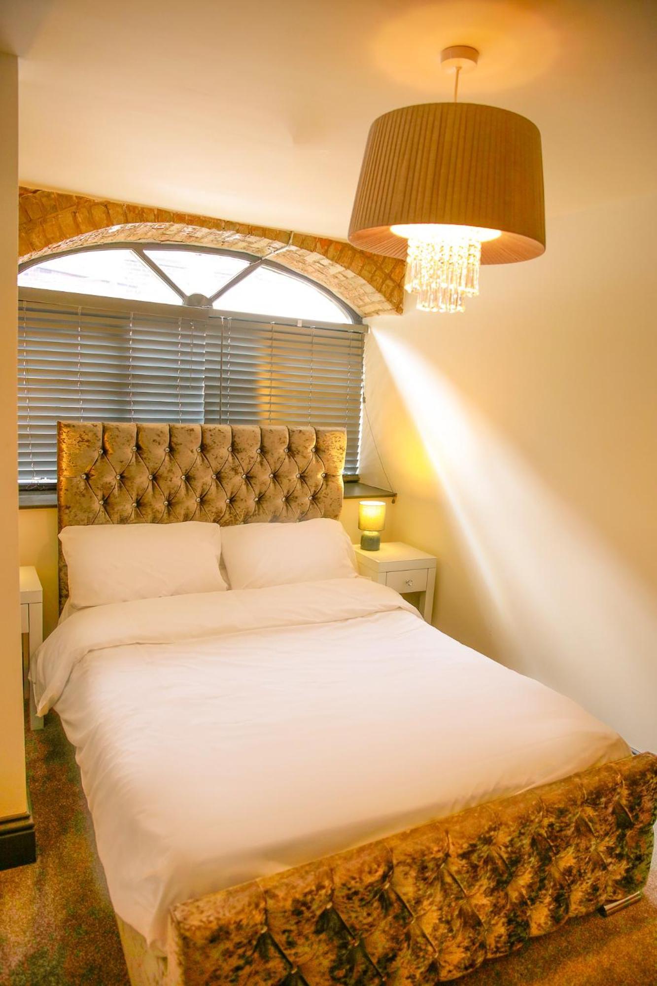 The George Wright Boutique Hotel, Bar & Restaurant Rotherham Dış mekan fotoğraf